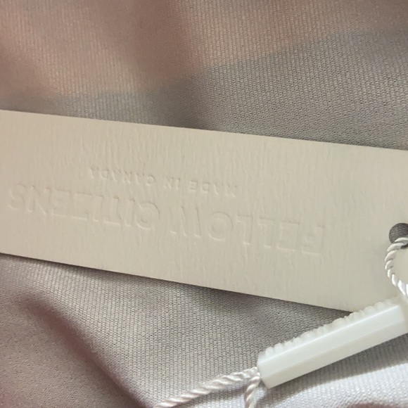 Fellow Citizens - Picture 8 of 11